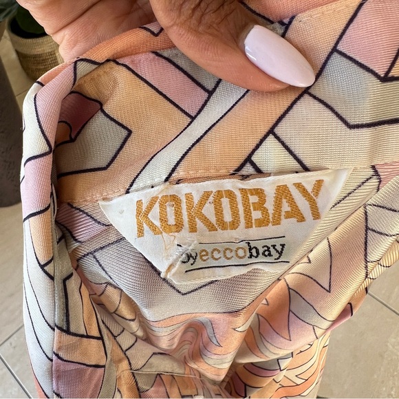 KOKOBAY BY ECCOBAY VINTAGE BUTTON DOWN SHIRT PUCCI-ESQUE PRINT SMALL - Picture 7 of 7